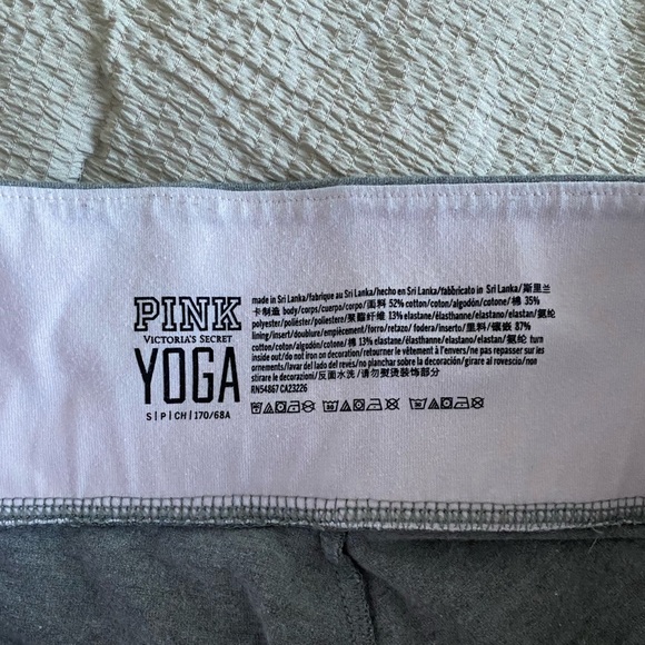 Women’s PINK Victoria’s Secret Yoga Gray Criss across Ankle Leggings Size Small - Picture 3 of 3